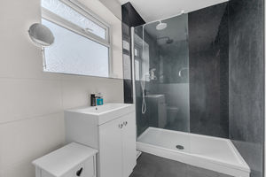 Photo 28- click for photo gallery